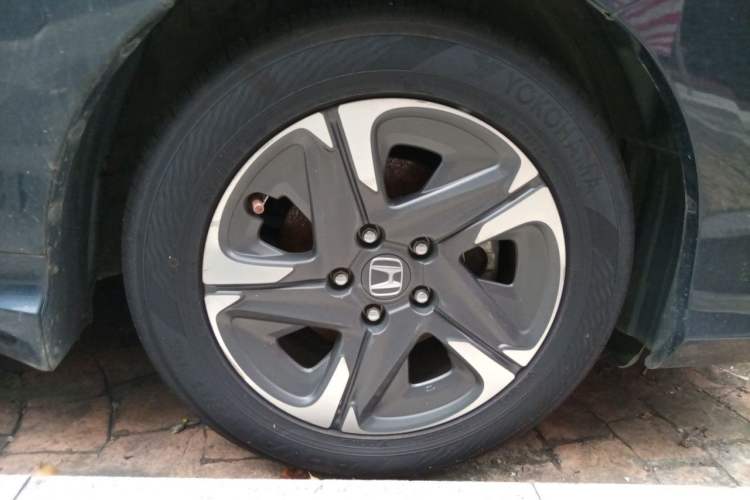 Used Honda Envix 2019 180TURBO CVT Enjoyment Edition China VI Right Front Wheel Hub