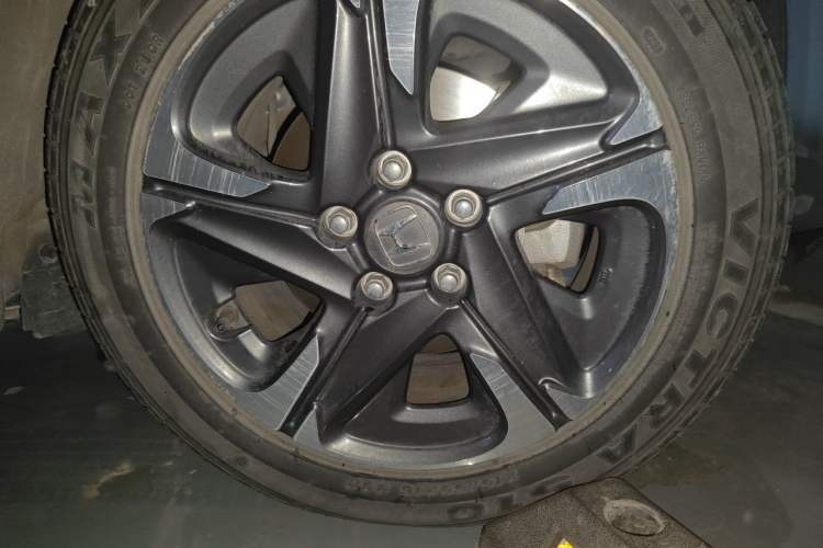 Used Honda Envix 2019 180TURBO CVT Enjoyment Version China VI Right Front Wheel Hub