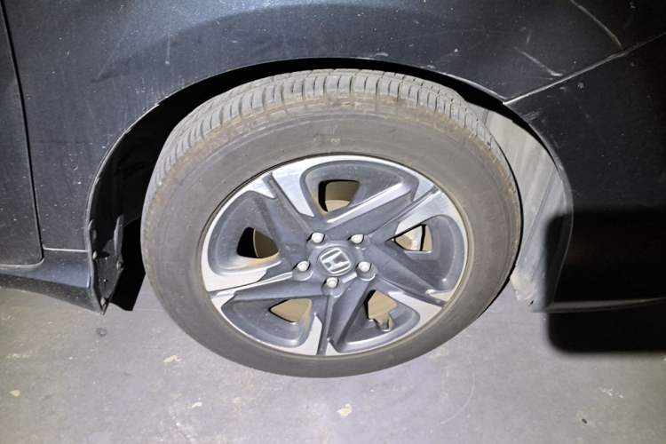 Used Honda Envix 2019 180TURBO CVT Enjoyment Version China VI Right Front Wheel Hub