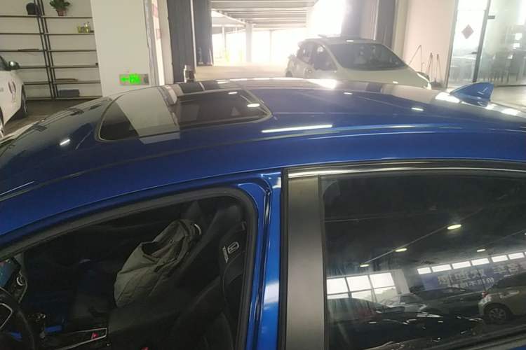Used Honda Envix 2019 180TURBO CVT Enjoyment Edition China VI Roof