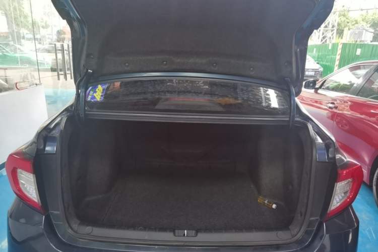 Used Honda Envix 2019 180TURBO CVT Enjoyment Edition China VI Trunk