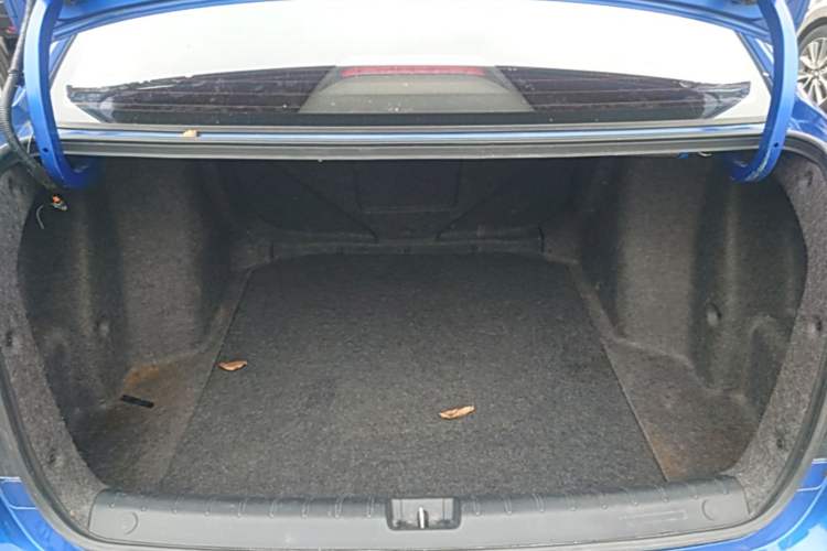 Used Honda Envix 2019 180TURBO CVT Enjoyment Edition China VI Trunk