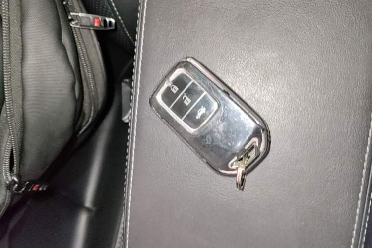 Used Honda Envix 2019 180TURBO CVT Enjoyment Edition China VI Vehicle Key