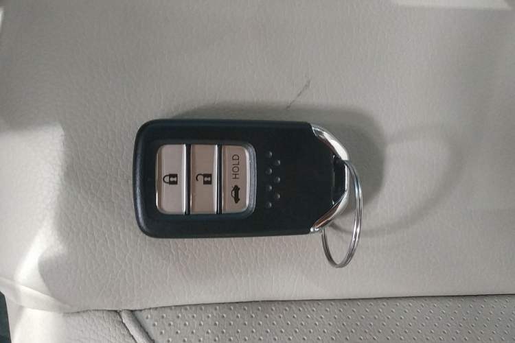 Used Honda Envix 2019 180TURBO CVT Enjoyment Edition China VI Vehicle Key