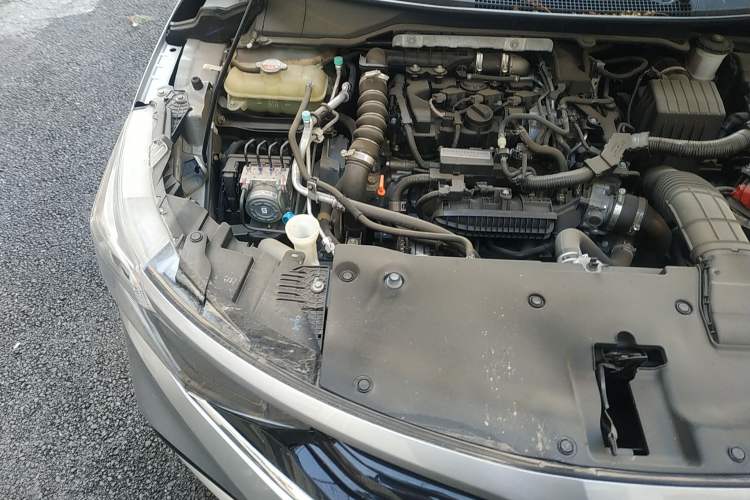 Used Honda Envix 2019 180TURBO CVT Enjoyment Edition China V Engine Bay Right