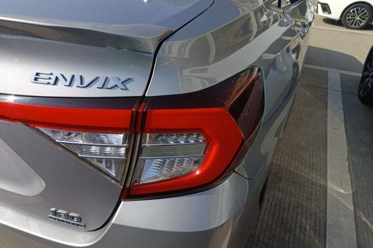 Used Honda Envix 2019 180TURBO CVT Enjoyment Version China VI Exterior 3