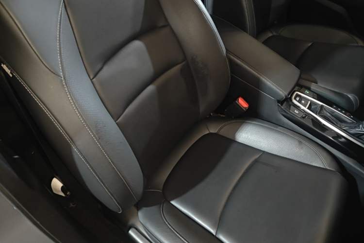 Used Honda Envix 2019 180TURBO CVT Enjoyment Edition China V Right Front Seat