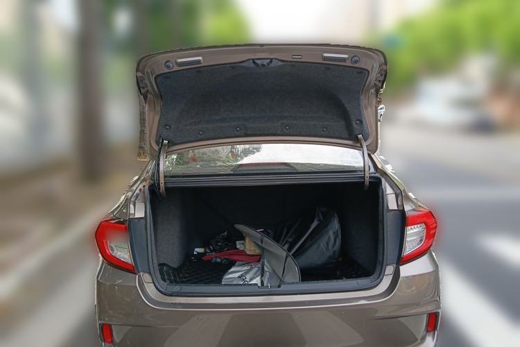 Used Honda Envix 2019 180TURBO CVT Enjoyment Edition China VI Trunk