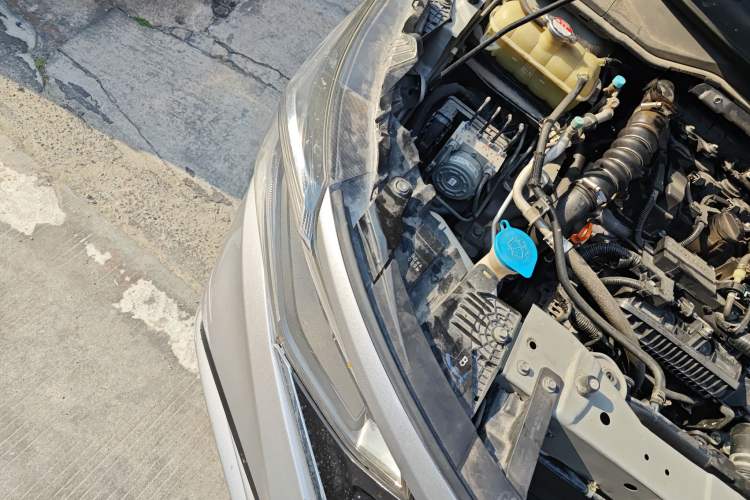 Used Honda Envix 2019 180TURBO CVT Enjoyment Edition China VI Engine Bay Right