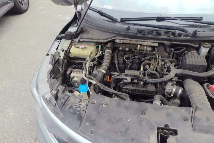 Used Honda Envix 2019 180TURBO CVT Enjoyment Edition China VI Engine Bay Right