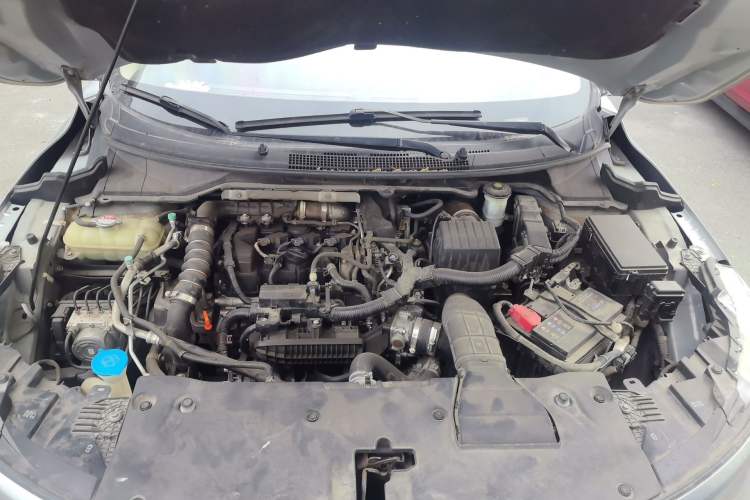 Used Honda Envix 2019 180TURBO CVT Enjoyment Edition China VI Engine Bay