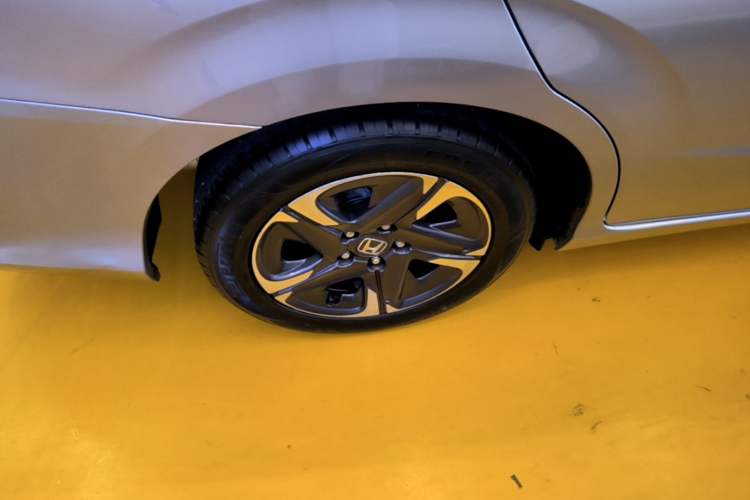 Used Honda Envix 2019 180TURBO CVT Enjoyment Edition China VI Exterior 5