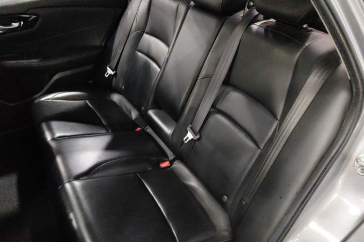 Used Honda Envix 2019 180TURBO CVT Enjoyment Edition China VI Left Rear Seat