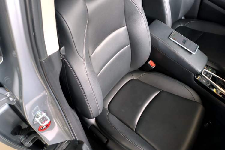 Used Honda Envix 2019 180TURBO CVT Enjoyment Edition China VI Right Front Seat