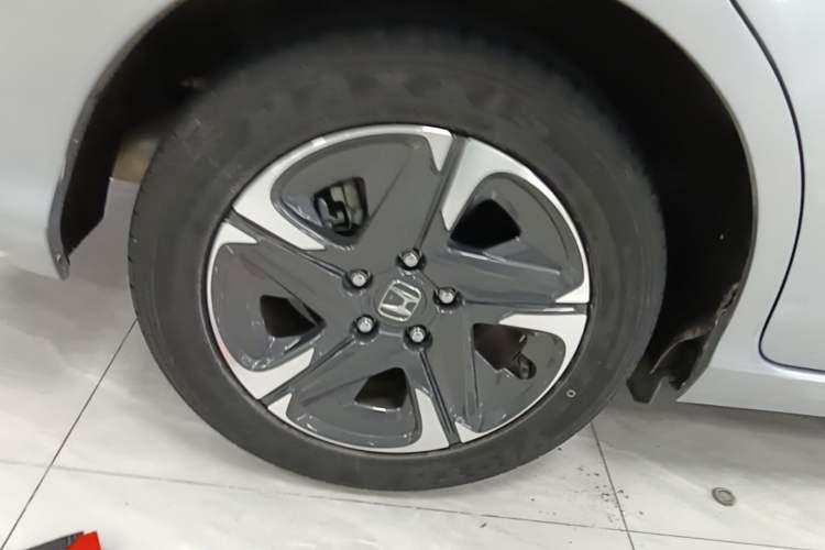 Used Honda Envix 2019 180TURBO CVT Enjoyment Version China VI Right Rear Wheel Hub