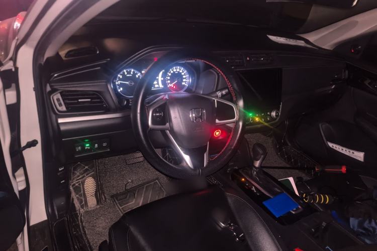 Used Honda Envix 2019 180TURBO CVT Enjoyment Edition China VI Center Console