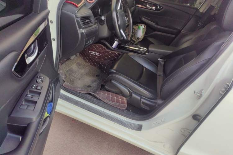 Used Honda Envix 2019 180TURBO CVT Enjoyment Edition China VI Driver Seat