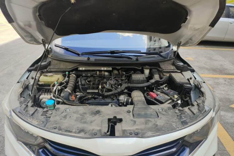 Used Honda Envix 2019 180TURBO CVT Enjoyment Edition China VI Engine Bay