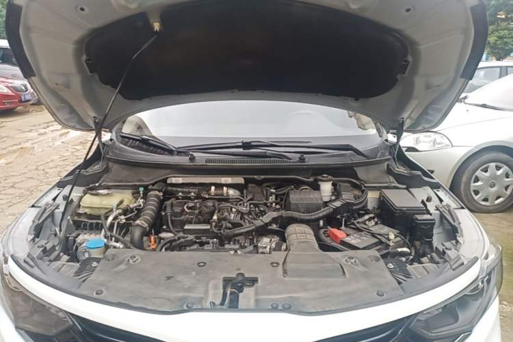 Used Honda Envix 2019 180TURBO CVT Enjoyment Version China VI Engine Bay