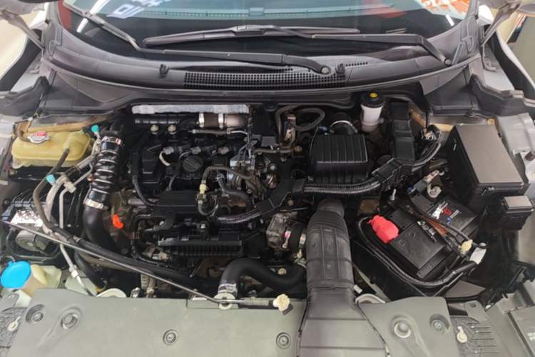 Used Honda Envix 2019 180TURBO CVT Enjoyment Edition China VI Engine Bay