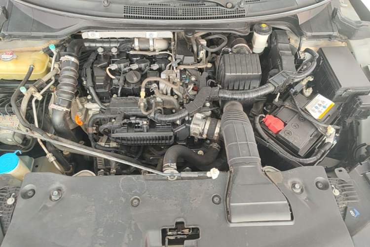 Used Honda Envix 2019 180TURBO CVT Enjoyment Edition China VI Engine Bay