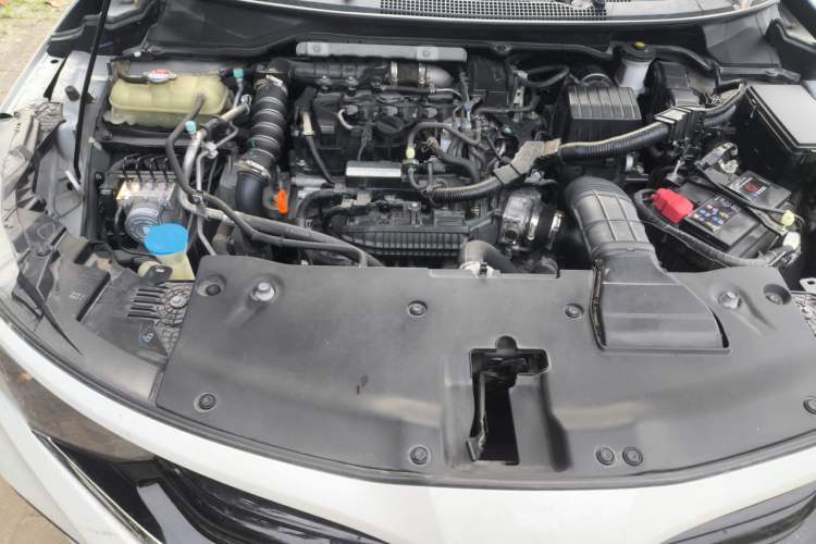 Used Honda Envix 2019 180TURBO CVT Enjoyment Edition China VI Engine Bay
