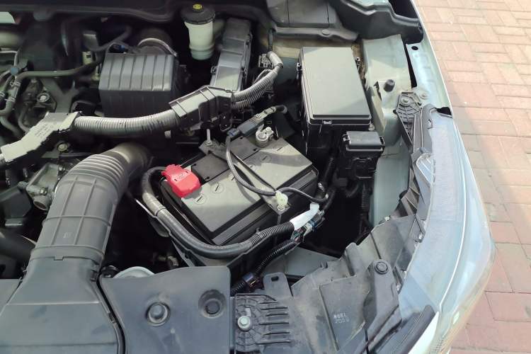 Used Honda Envix 2019 180TURBO CVT Enjoyment Edition China VI Engine Bay Left
