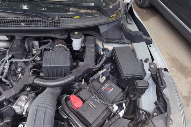 Used Honda Envix 2019 180TURBO CVT Prestige Edition China V Engine Bay Left