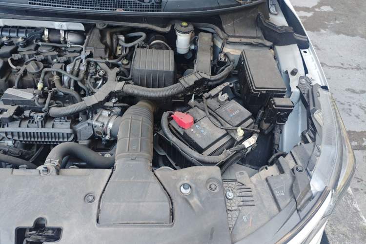 Used Honda Envix 2019 180TURBO CVT Enjoyment Edition China VI Engine Bay Left