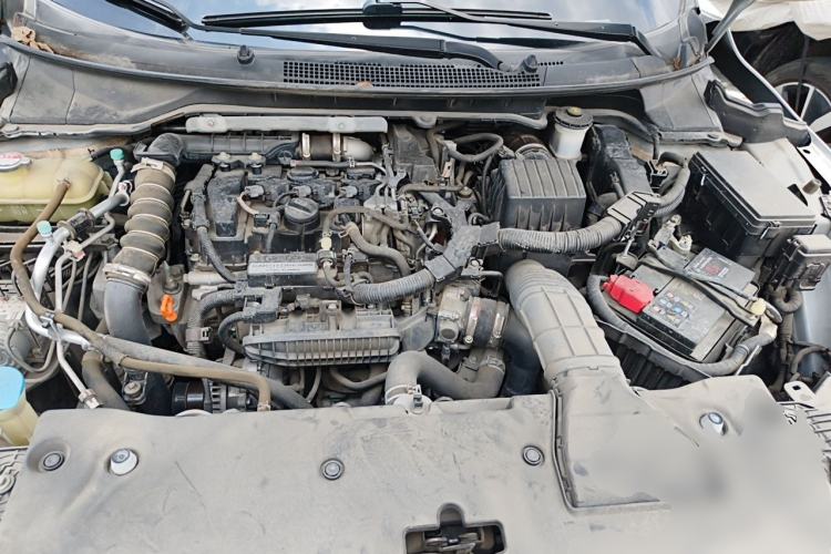 Used Honda Envix 2019 180TURBO CVT Prestige Edition China VI Engine Bay