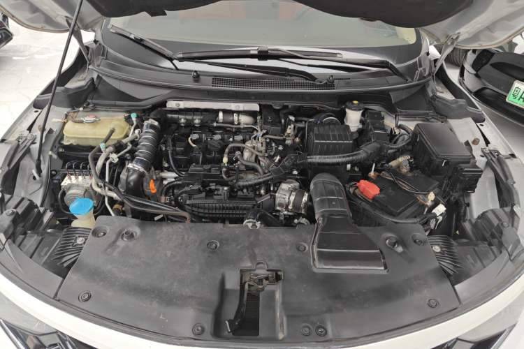 Used Honda Envix 2019 180TURBO CVT Enjoyment Version China VI Engine Bay