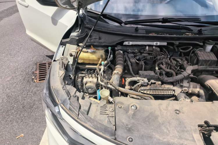 Used Honda Envix 2019 180TURBO CVT Enjoyment Edition China VI Engine Bay Right