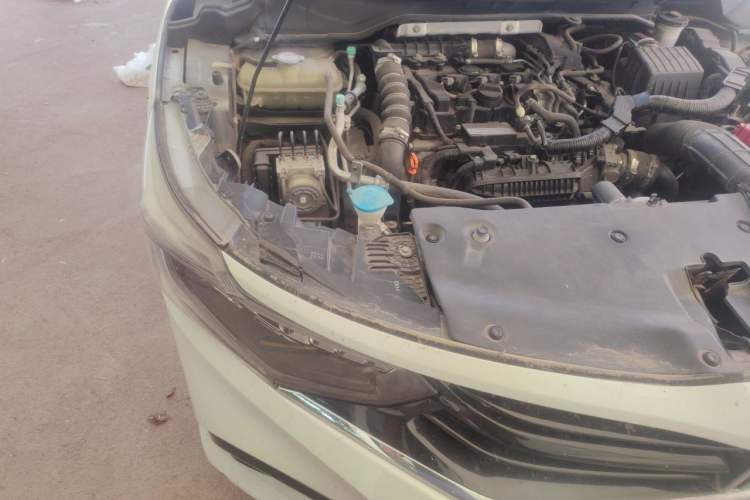 Used Honda Envix 2019 180TURBO CVT Enjoyment Edition China VI Engine Bay Right