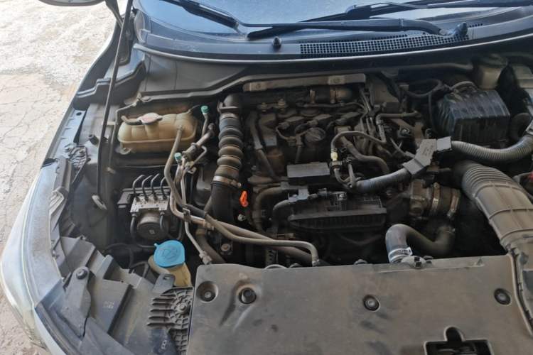 Used Honda Envix 2019 180TURBO CVT Enjoyment Edition China VI Engine Bay Right