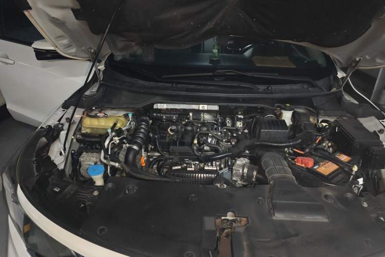 Used Honda Envix 2019 180TURBO CVT Prestige Edition China VI Engine Bay Right