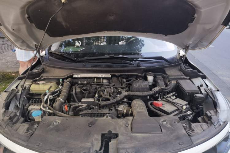 Used Honda Envix 2019 180TURBO CVT Enjoyment Version China VI Engine Bay