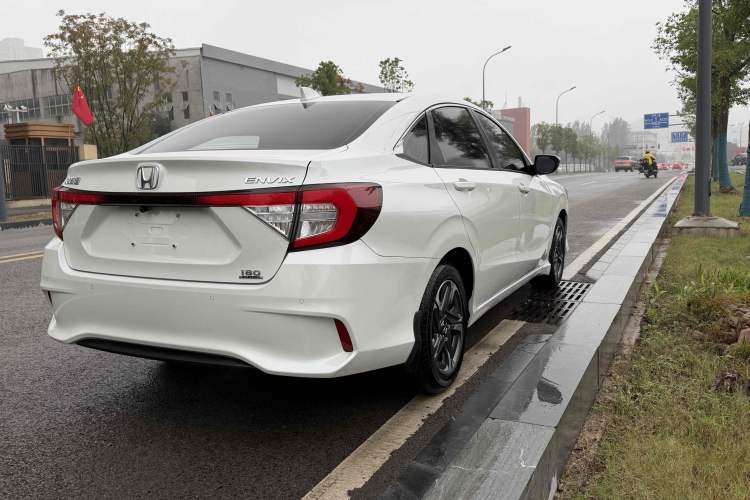 Used Honda Envix 2019 180TURBO CVT Enjoyment Edition China VI Exterior 2