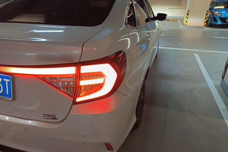 Used Honda Envix 2019 180TURBO CVT Enjoyment Edition China VI Exterior 3