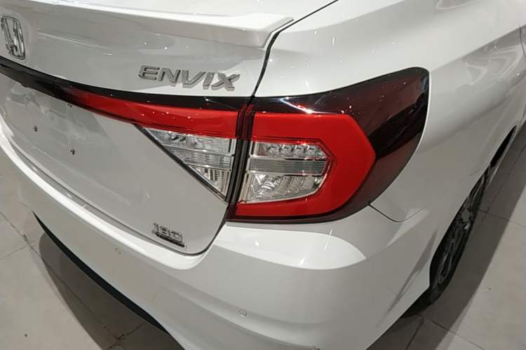 Used Honda Envix 2019 180TURBO CVT Enjoyment Edition China V Exterior 3