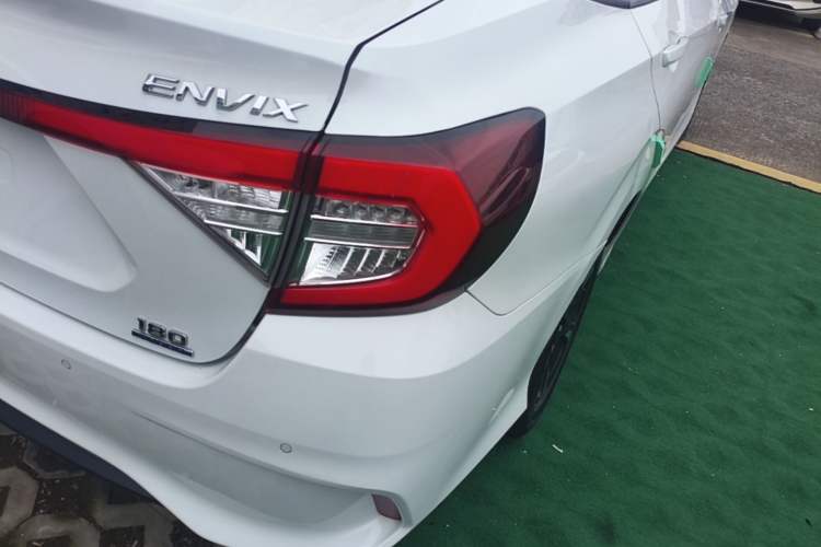 Used Honda Envix 2019 180TURBO CVT Enjoyment Edition China VI Exterior 3