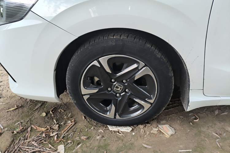 Used Honda Envix 2019 180TURBO CVT Enjoyment Version China VI Exterior 4