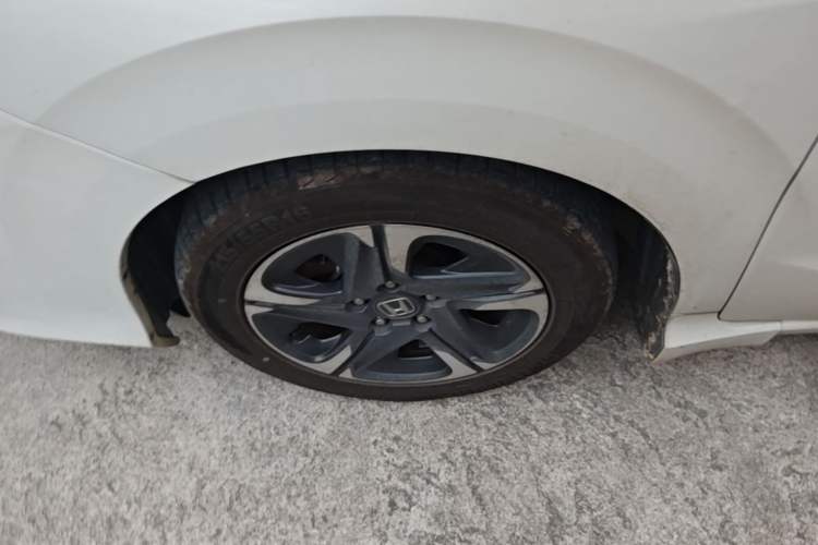 Used Honda Envix 2019 180TURBO CVT Enjoyment Version China V Exterior 4