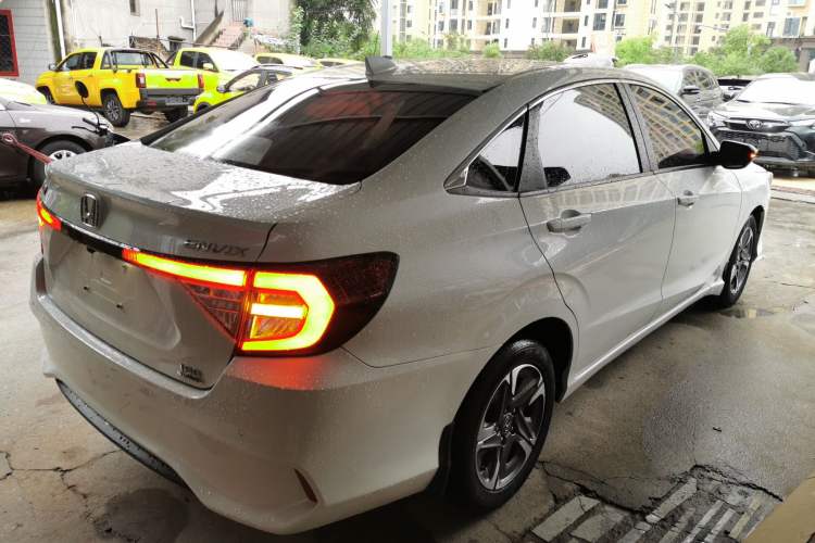 Used Honda Envix 2019 180TURBO CVT Enjoyment Edition China VI Exterior 5