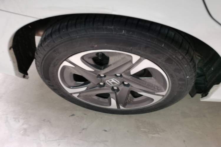 Used Honda Envix 2019 180TURBO CVT Enjoyment Version China VI Exterior 5