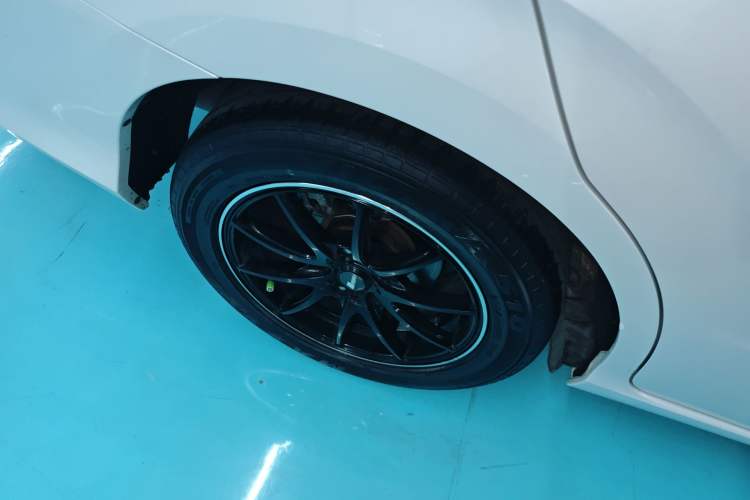 Used Honda Envix 2019 180TURBO CVT Enjoyment Edition China VI Exterior 5