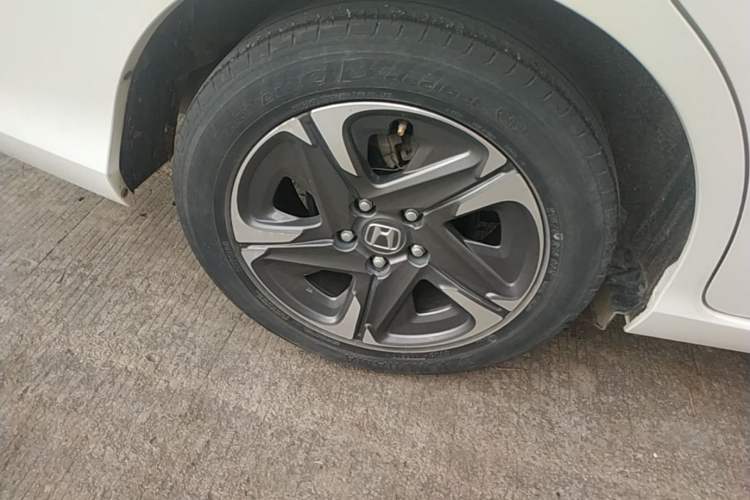 Used Honda Envix 2019 180TURBO CVT Enjoyment Edition China VI Exterior 5
