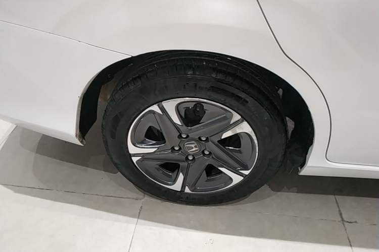 Used Honda Envix 2019 180TURBO CVT Enjoyment Edition China V Exterior 5