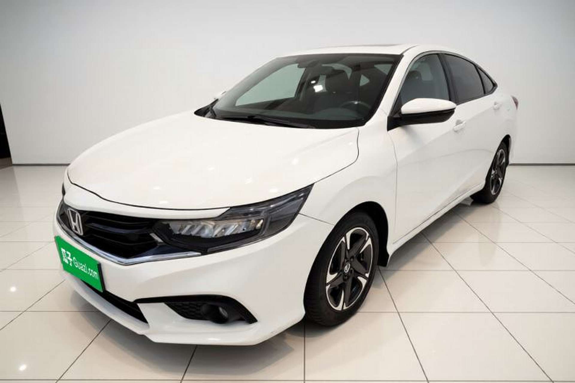 Used Honda Envix 2019 180TURBO CVT Enjoyment Edition China VI Front Left 45 Deg