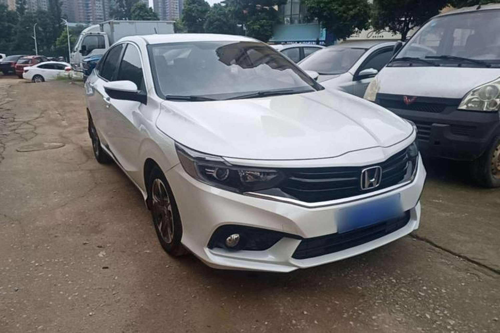 Used Honda Envix 2019 180TURBO CVT Enjoyment Version China VI Front Right 45 Deg