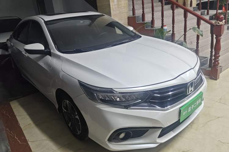 Used Honda Envix 2019 180TURBO CVT Enjoyment Edition China VI Front Right 45 Deg
